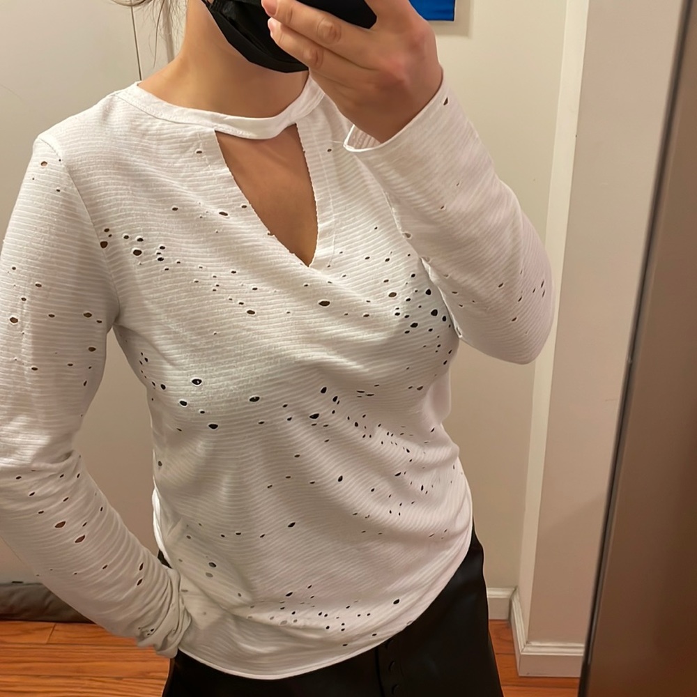 Twenty top white
